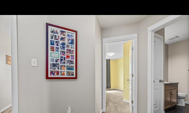Selling Townhouse 98...