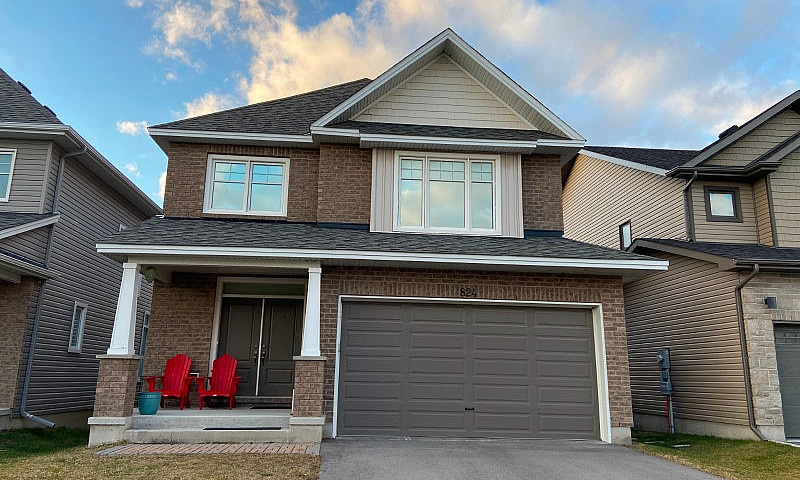 4 Bedroom Tamarack H...