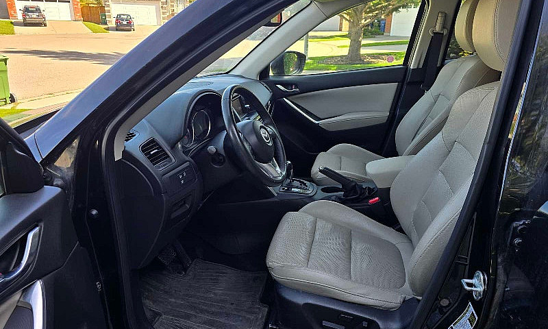 Mazda Cx-5...
