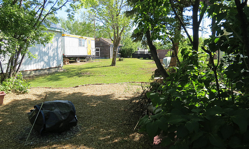 House For Sale On 4 ...