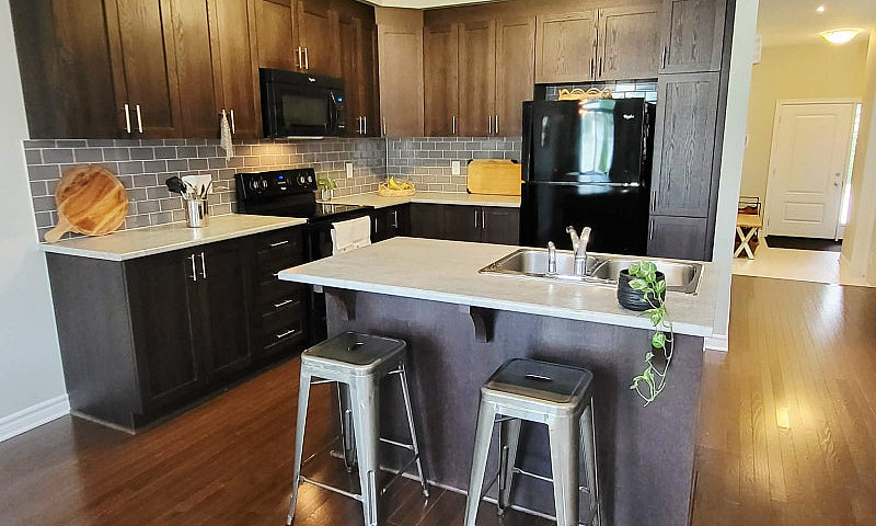 Townhouse In Barrhav...