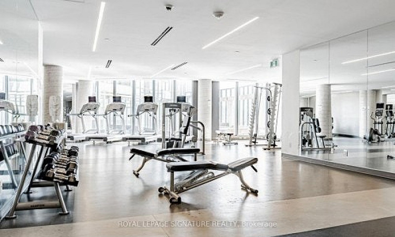Spacious 1 Bedroom, ...