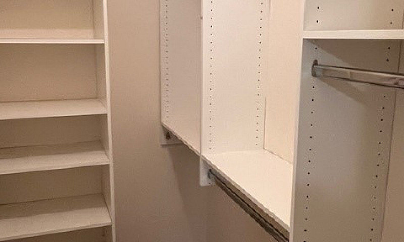 1 Bedroom Suite In O...