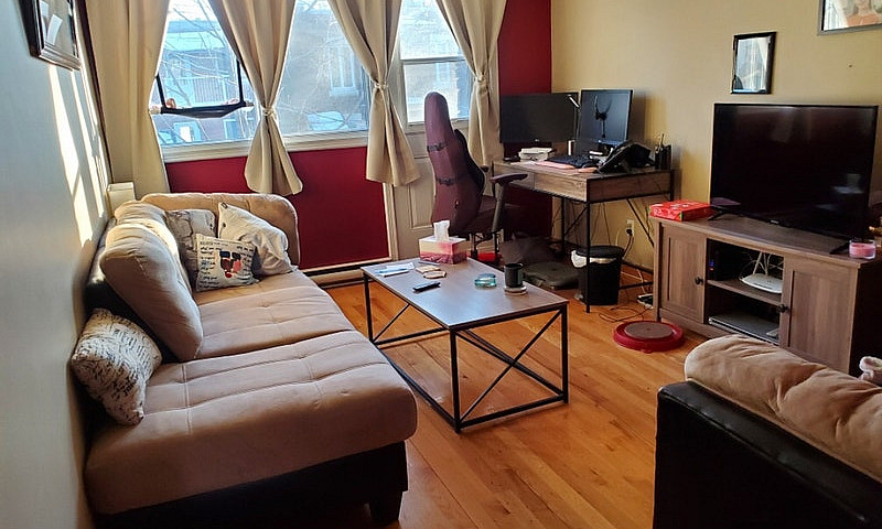 Clean 4 1/2 For Rent...