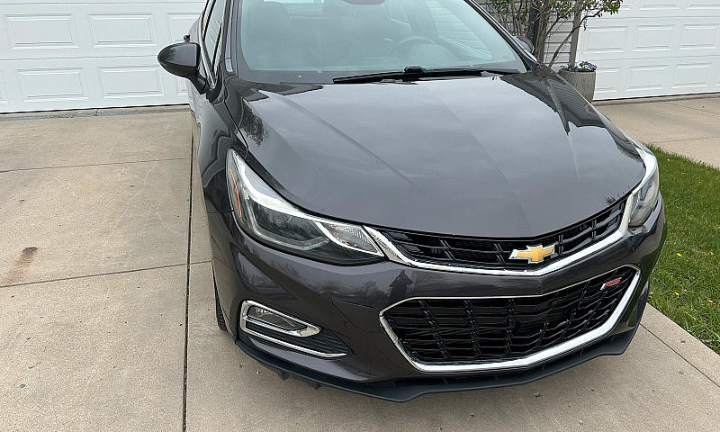 2017 Chevrolet Cruze...