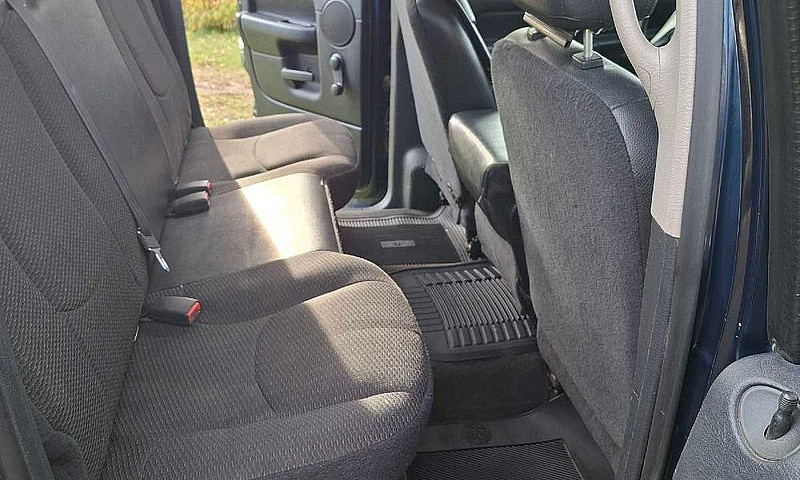 Dodge Ram 2500...