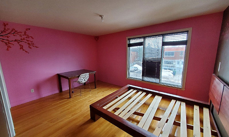 Grand 5 1/2, 2E Étag...