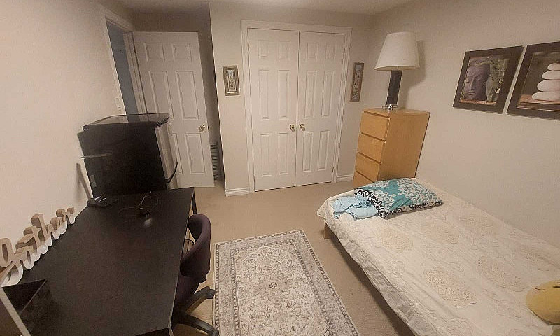 Private Room 4 Rent ...