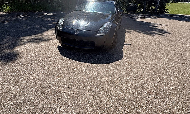 2005 Nissan 350 Z...