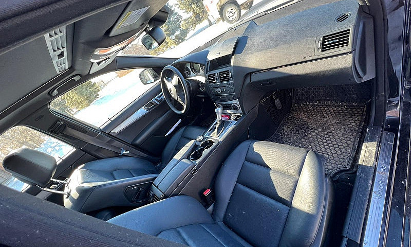 Mercedes C300 ...