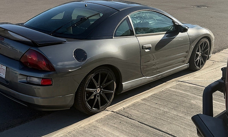 2002 Mitsubishi Ecli...