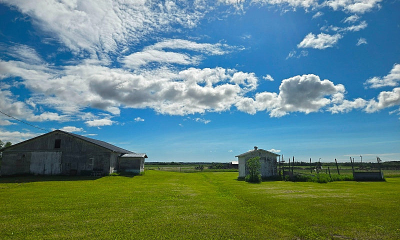 80 Acres With House ...