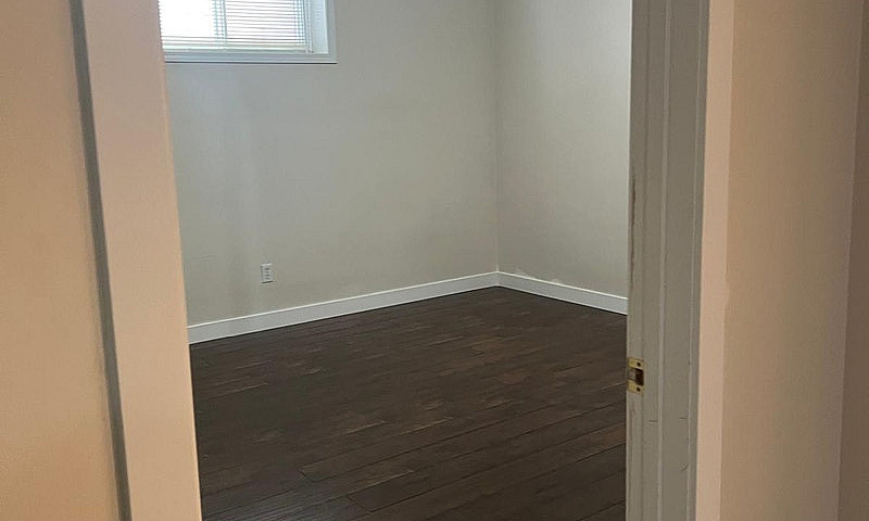 2 Bedroom Separate E...