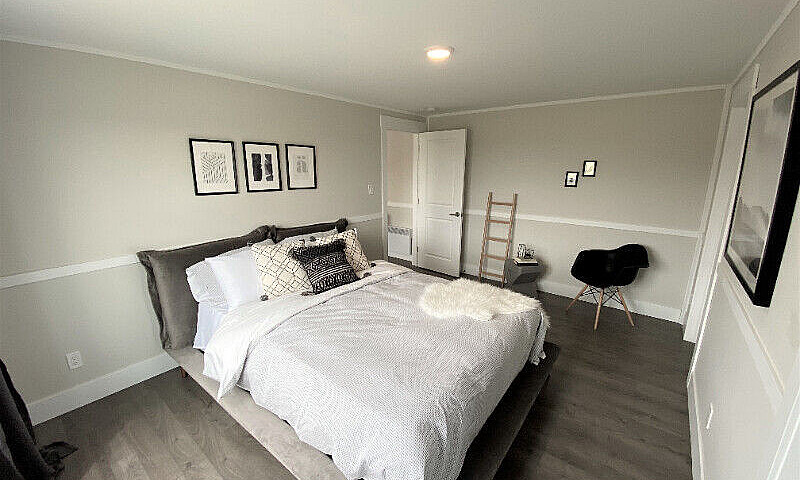 New 3 Bdrm Fancy Min...
