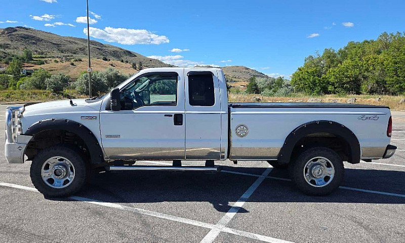 Fully Loaded 2006 F3...