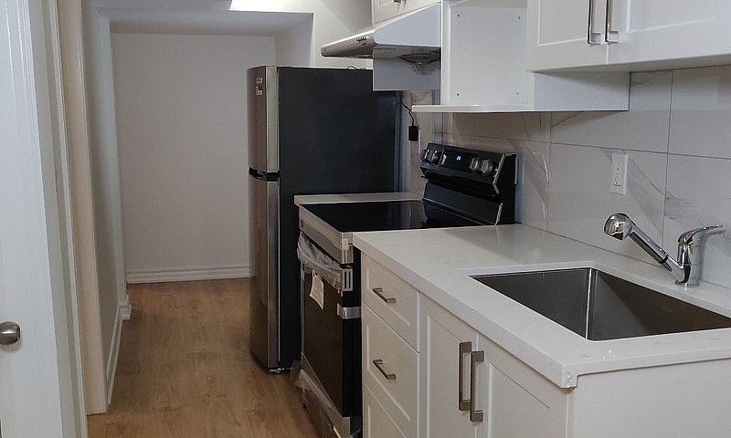 1+1 Bedroom Basement...