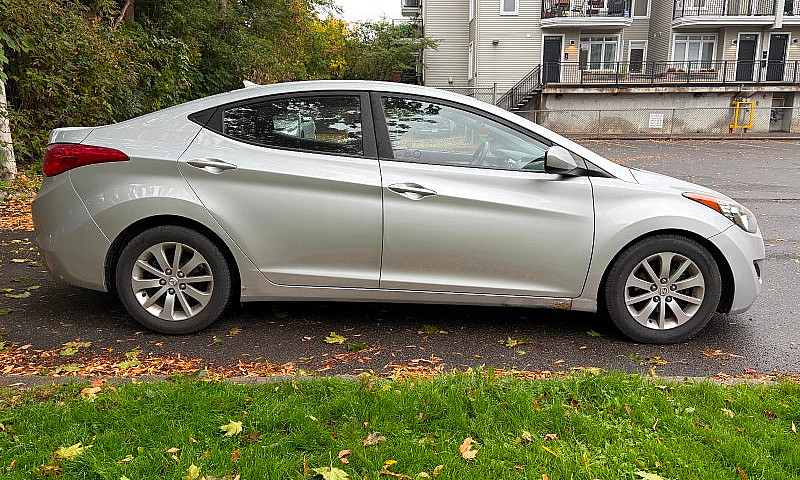 2013 Hyundai Elantra...