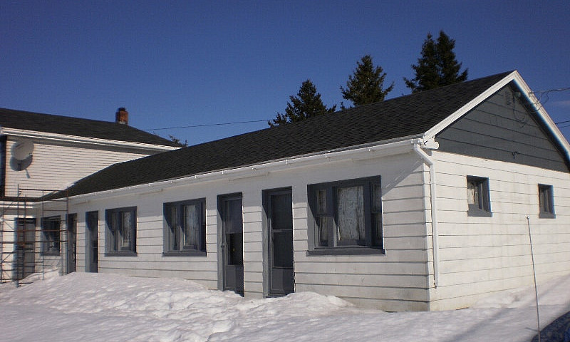 Former Motel---Now R...