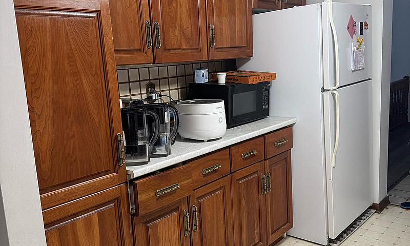 2 Bedroom Condo On P...