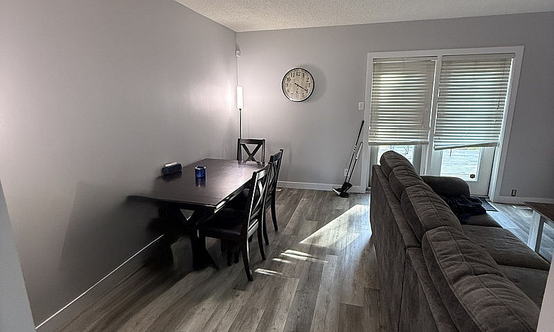 House For Sale In Ed...