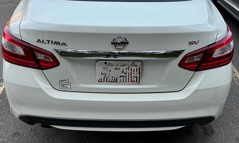 2017 Nissan Altima 2...