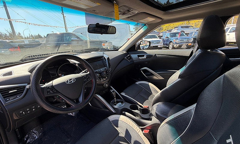 2015 Hyundai Veloste...
