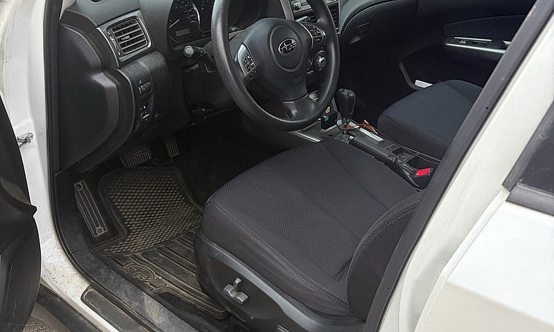 2012 Subaru Forster ...