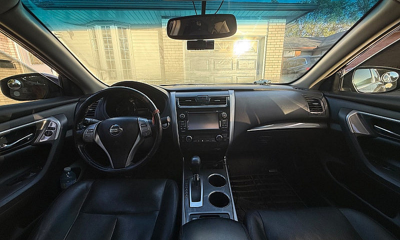2013 Nissan Altima 2...
