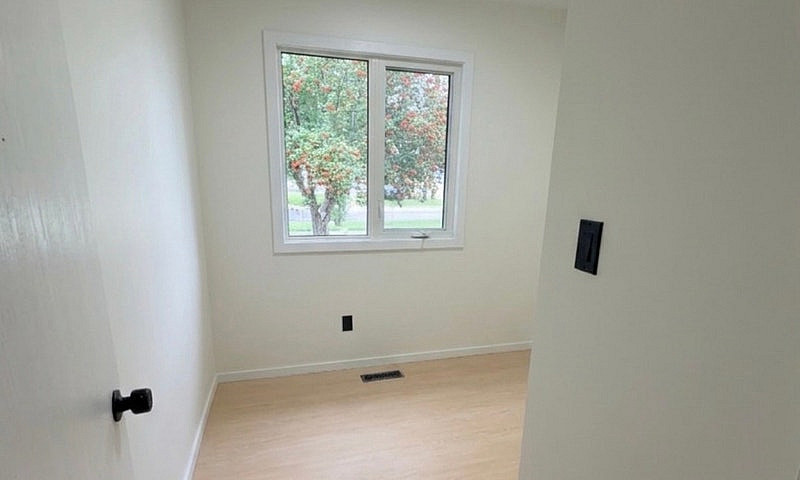 4 Bedroom 2 Bathroom...