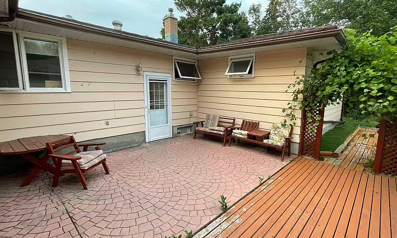Basement Room For Re...