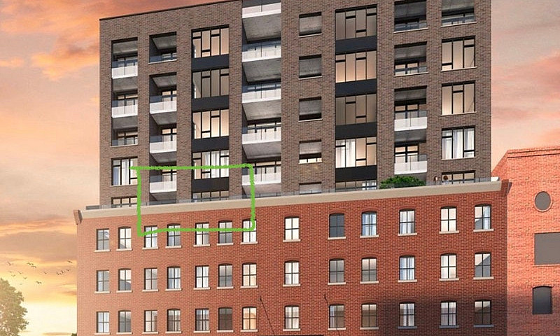 Luxury 1-Bedroom Apa...