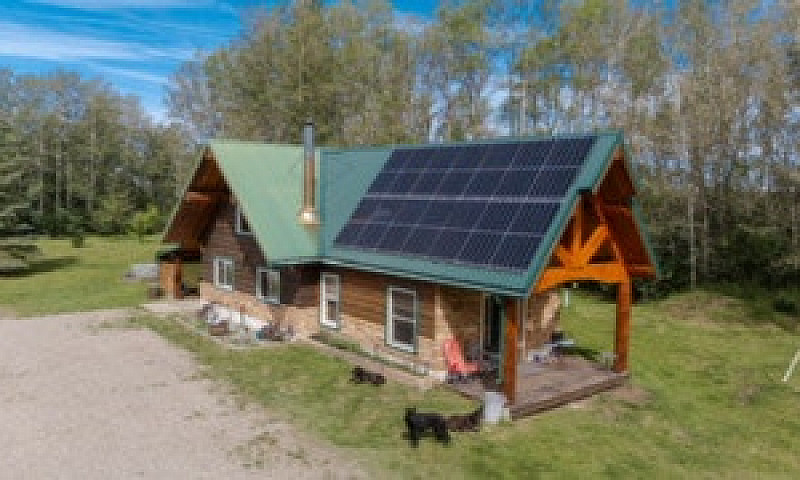 5 Bedroom 3 Bath Log...