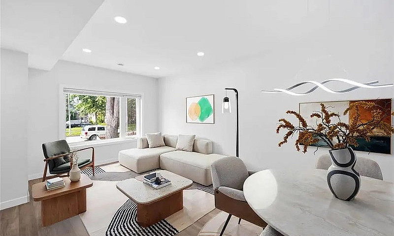 Private Sale! House ...