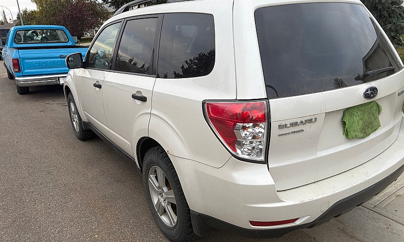 2012 Subaru Forster ...