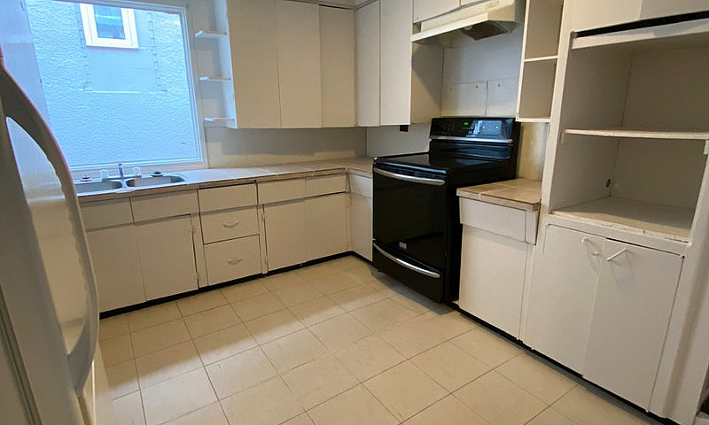 For Rent | Large 3 B...