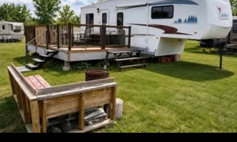 Beautiful 5Th Wheel ...