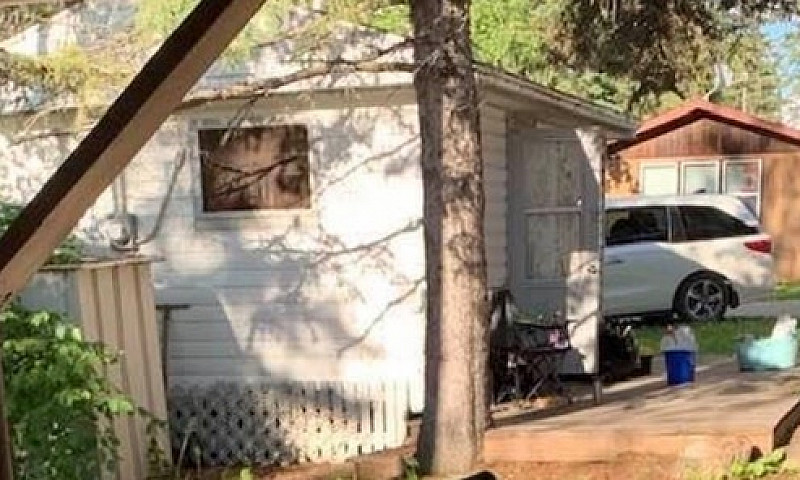 Cottage At Clear Lak...