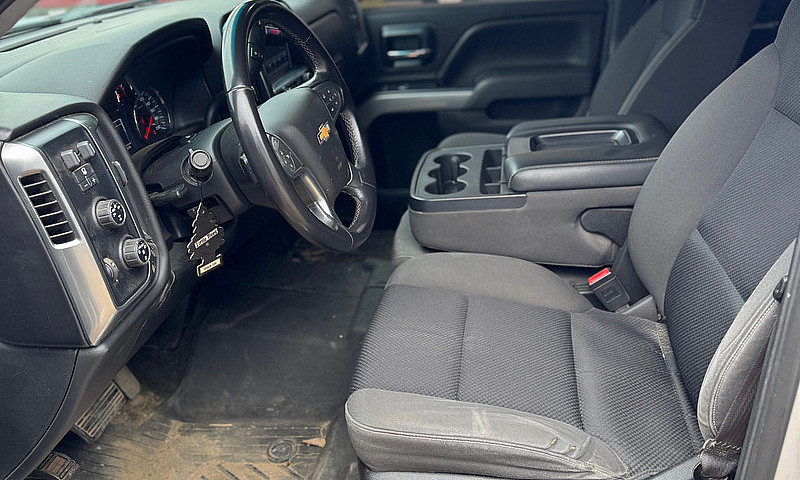2014 Chev 4X4...