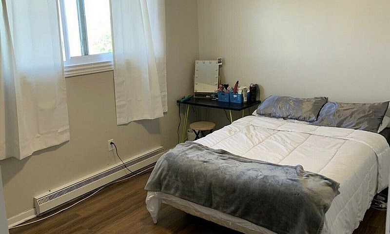 2 Bedroom...