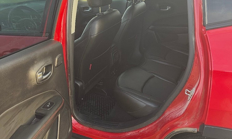 2020 Jeep Compass...