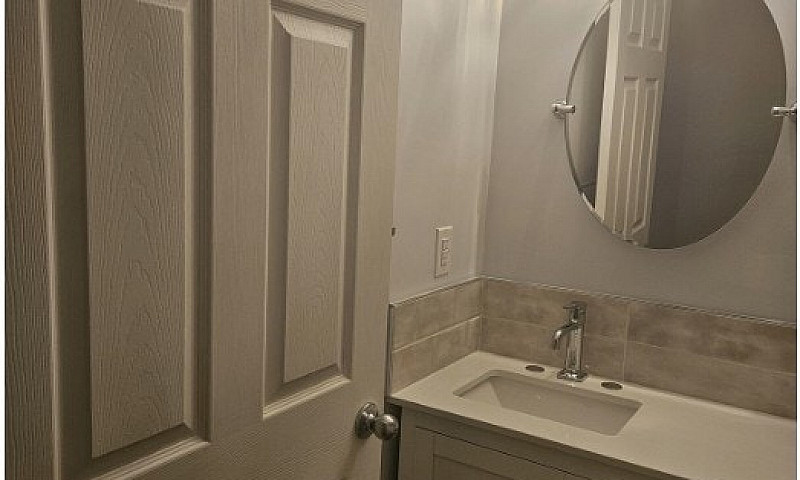 Spacious 1 Bedroom S...