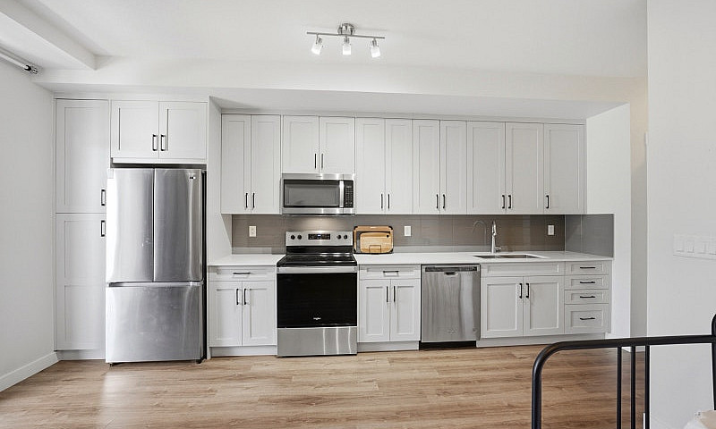 Sage Hill Condo 1 Be...