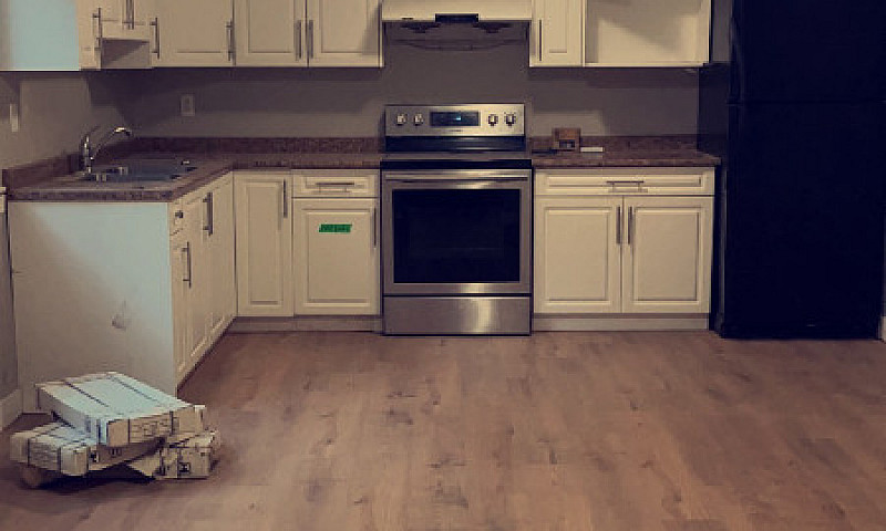 Spacious 2 Bedroom B...