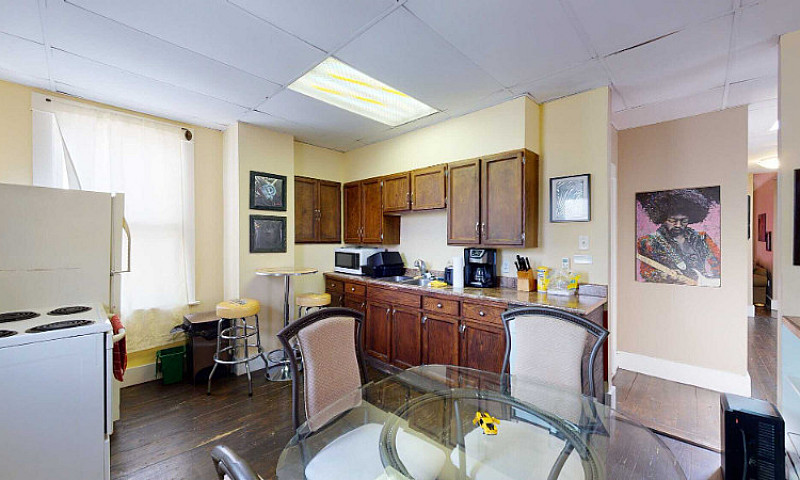 Legal Triplex Income...