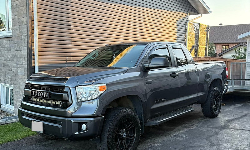 2016 Toyota Tundra *...