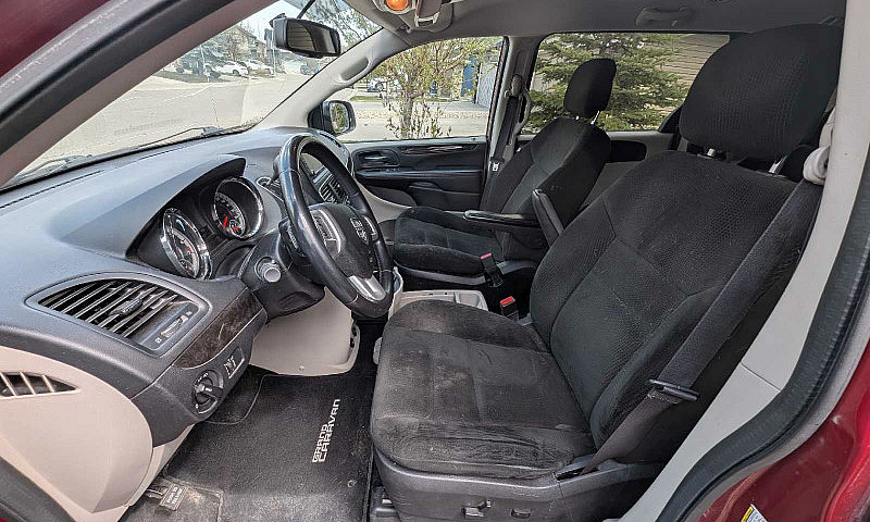 2015 Dodge Grand Car...