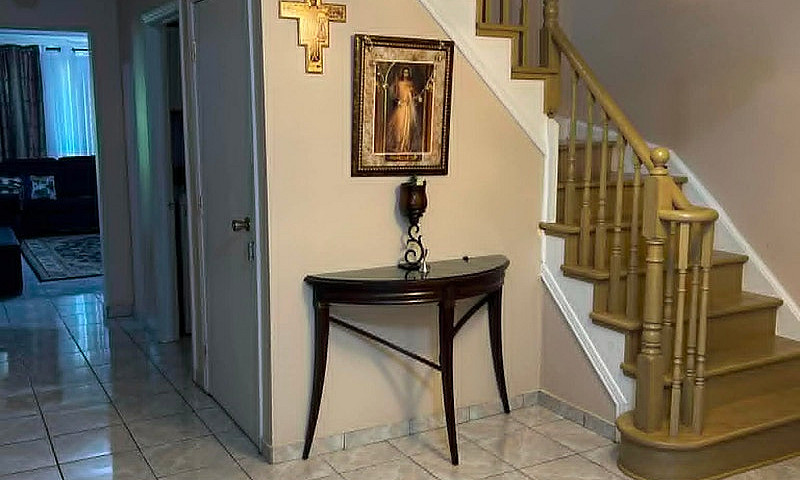 Home For Sale By Own...