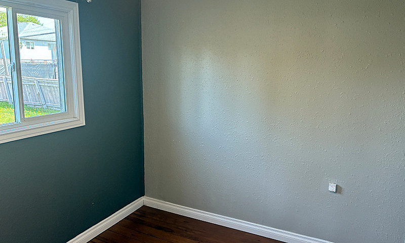 Single Family Home O...