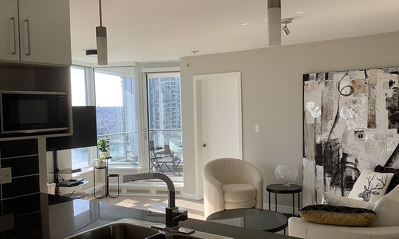 Modern And Spacious ...