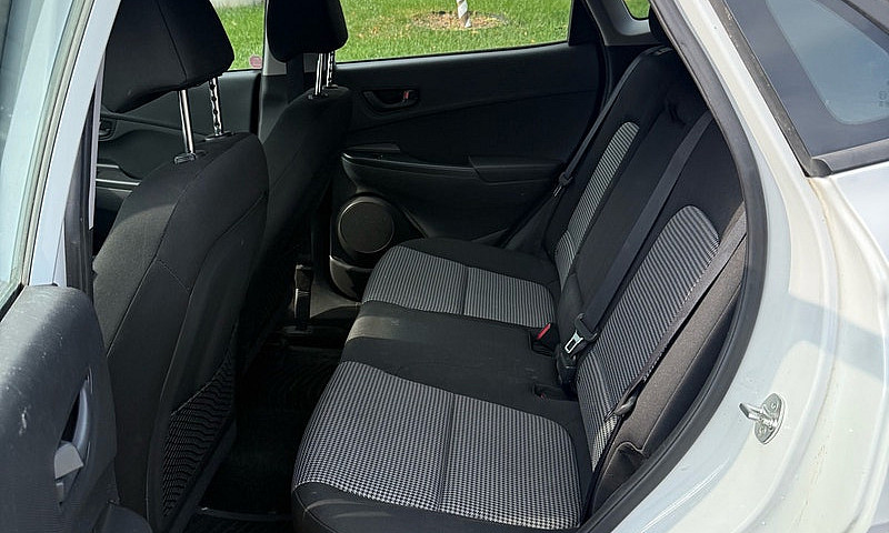 2020 Hyundai Kona Aw...